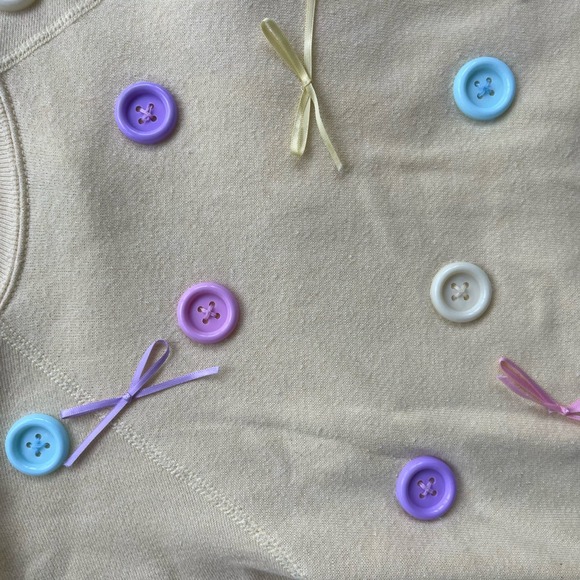 Girls Vintage Easter Spring Pastel Sweatshirt - Picture 2 of 7